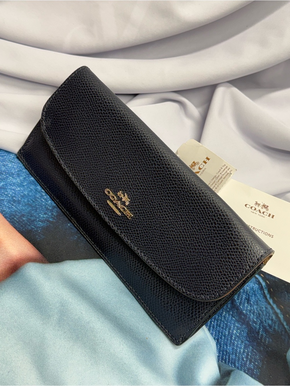 (new+tag) Coach leather signature soft wallet midnight navy size 7.75 x 3.5 inch